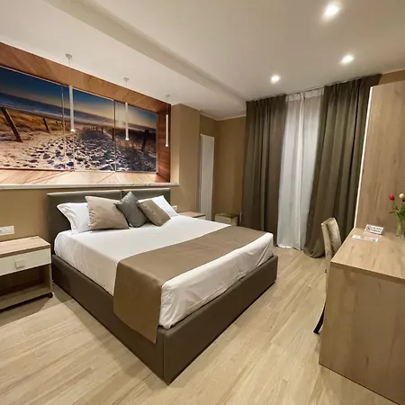 Martini 2 招待所 4*