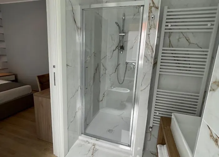 Martini 2 Konukevi Bari